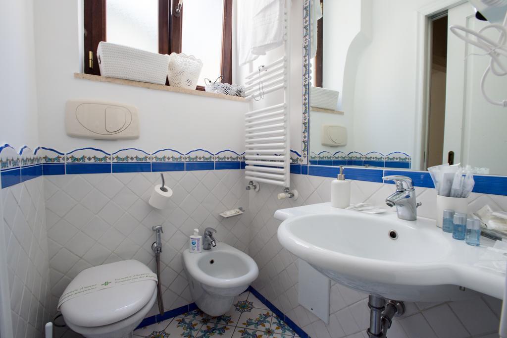 Boutique Apartment Al Duomo Salerno Exterior photo